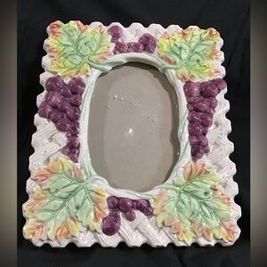 TERRAGRAFICS VINTAGE 1991 CERAMIC FRAME PICTURED GUC GRAPES FRUITS